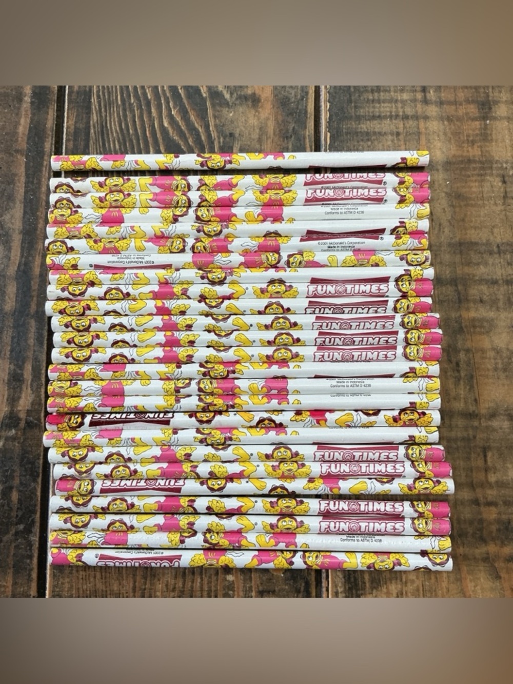 2001 McDonald's Birdie the Early Bird Pencils No Erasers Lot of 25